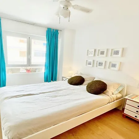 R-9552 Sunny Apartment *
